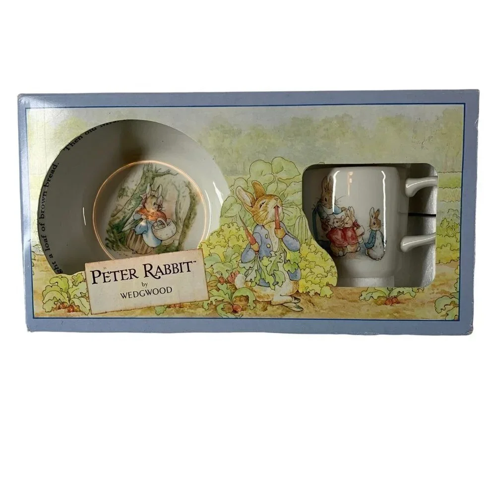 NIB Vintage Peter Rabbit by Wedgewood Childrens Porcelain Cup and Bowl Set